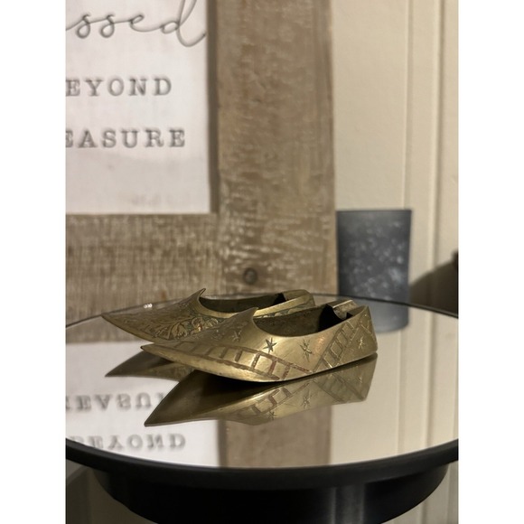 3 1/2 Inch Vintage Brass Shoe Micro Ashtray Made In India (2) Tiny Trinkets - Picture 4 of 8